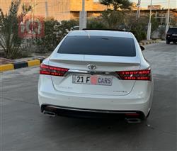 تويوتا أفالون